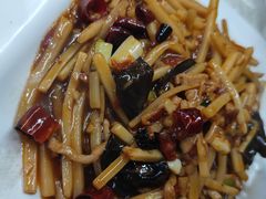 -金良酸菜鱼(宁海路总店)