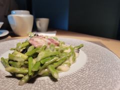 -穹六人间 people 6(岳阳路店)