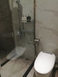 -香港倾城国际·美容美体中心