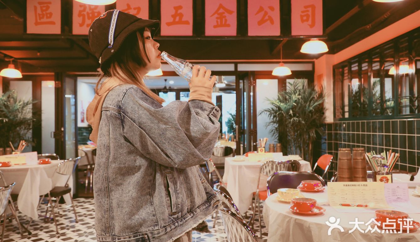 三里屯第一家香港大排档！菜价2元起！营业到凌晨！