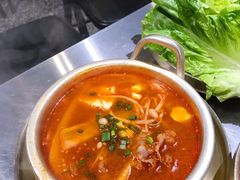 泡菜肥牛汤-本炙炭烤·蒲烧活鳗料理店(金沙洲店)