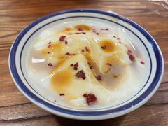 -云阿蛮云南生烫牛肉米线(奉贤路店)