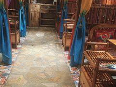 -吴氏老牌坊云南鱼豆花火锅店(通江街店)