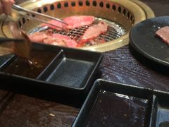 -山川小町·极番烧肉(新地假日广场店)