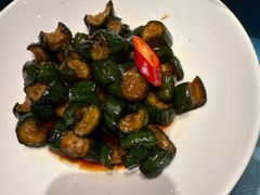 -侬佳蒸菜馆(听潮店)