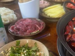 -黄潇洒老火锅(九眼桥宏济巷店)