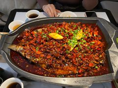 -江边城外烤全鱼(世茂广场店)