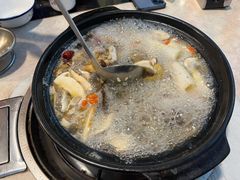 -蘑统田下·野生菌火锅