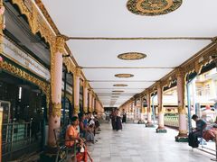 -ခြောက်ထပ်ကြီးရွှေသာလျောင်းဘုရားကြီး