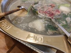 -天成·潮州牛肉脆肉鱼生蚝自助火锅