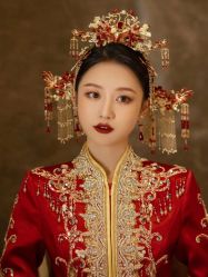 -艾朵婚纱