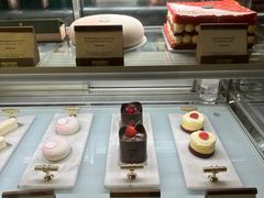 -Salon de Ville浦江汇(上海外滩华尔道夫酒店店)