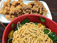 -爆炸头阿姨小四川正宗川味小吃(无任何分店)