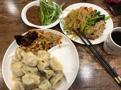 -梦航彩虹之约自助餐厅(华府天地店)