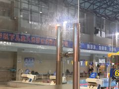 -奥冠体育华师附中恒温游泳馆