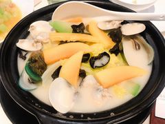 -港丽餐厅(高德置地店)