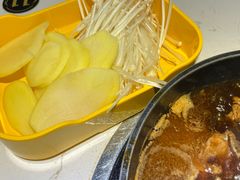 -运气牛自助酱大骨火锅(南京东路店)