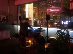 -TASTE ROOM Bar