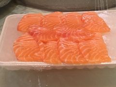 -御满江海鲜酒家(洛溪新城店)
