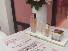 -Dior迪奥(上海世茂广场店)