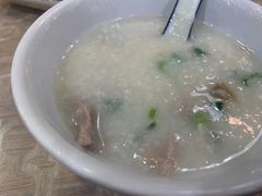 皮蛋瘦肉粥-荔银肠粉(广州天河华利路店)