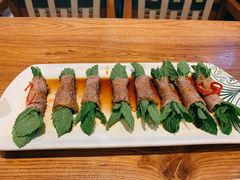 薄荷牛肉卷-云海肴·汽锅鸡·云南菜(苏州中心店)