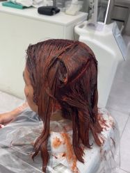 -PE SALON