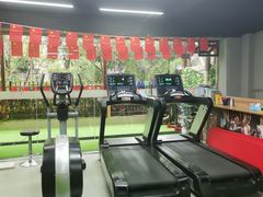 -征成健身连锁私教工作室(九公里店)