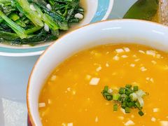 -阿瓦山寨·湘菜现炒·剁椒鱼头王(咸阳总店)