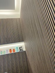 -C-18 SALON