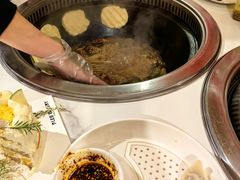 -哈尔滨烧烤·山河村铁锅炖(交大店)