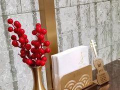 -海派悦庭·海胆烧麦·新融合菜(凯德广场店)