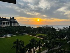 -海南清水湾莱佛士酒店