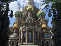 -滴血救世主教堂