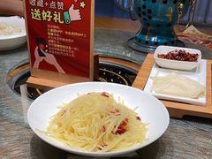 -娜仁图雅蒙古美食村(33小镇店)