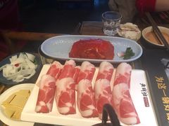 -老牌坊云南鱼豆花火锅(哈西万达店)