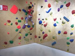 -ROCKPLUS攀岩馆(环宇城店)