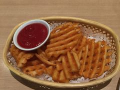 -必胜客(新中纬店)