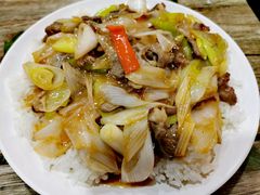 葱爆羊肉盖浇饭-清真·西北人家风味馆(中山中路店)