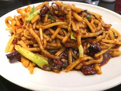 -皇城根·烤鸭·鱼头·家常菜(欧亚大观乐活城店)