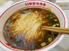 -叶伟胡辣壳面(两路口店)