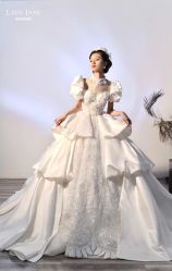 -Lady  Jane高端婚纱礼服馆