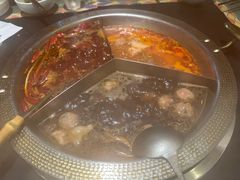 -廖掌柜·重庆鲜货火锅(上海首店)