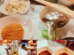 -鲜入围煮花胶鸡海鲜火锅