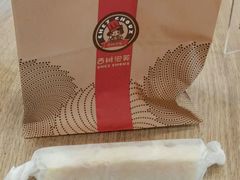 -西树泡芙(湖滨银泰in77B区店)