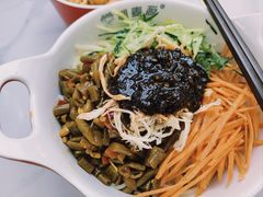 -沁麦源过桥米线(总店)