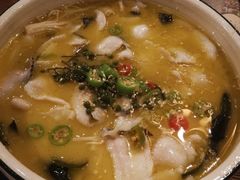 鲜辣椒麻鱼-胡桃里音乐酒馆(环亚凯瑟琳广场店)