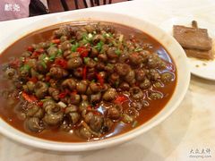 螺丝烧鱼头-风味小吃(浦东南路2368)