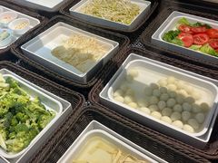 -尚品海鲜肥牛自助火锅(湖明店)