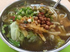 -卓雅桂林米粉